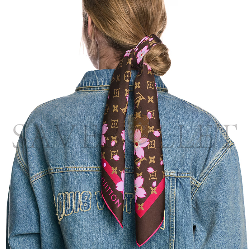 LOUIS VUITTON SCARF MURAKAMI LV X TM MONOGRAM CHERRY BLOSSOM SQUARE 70 M96102 (67*67cm)